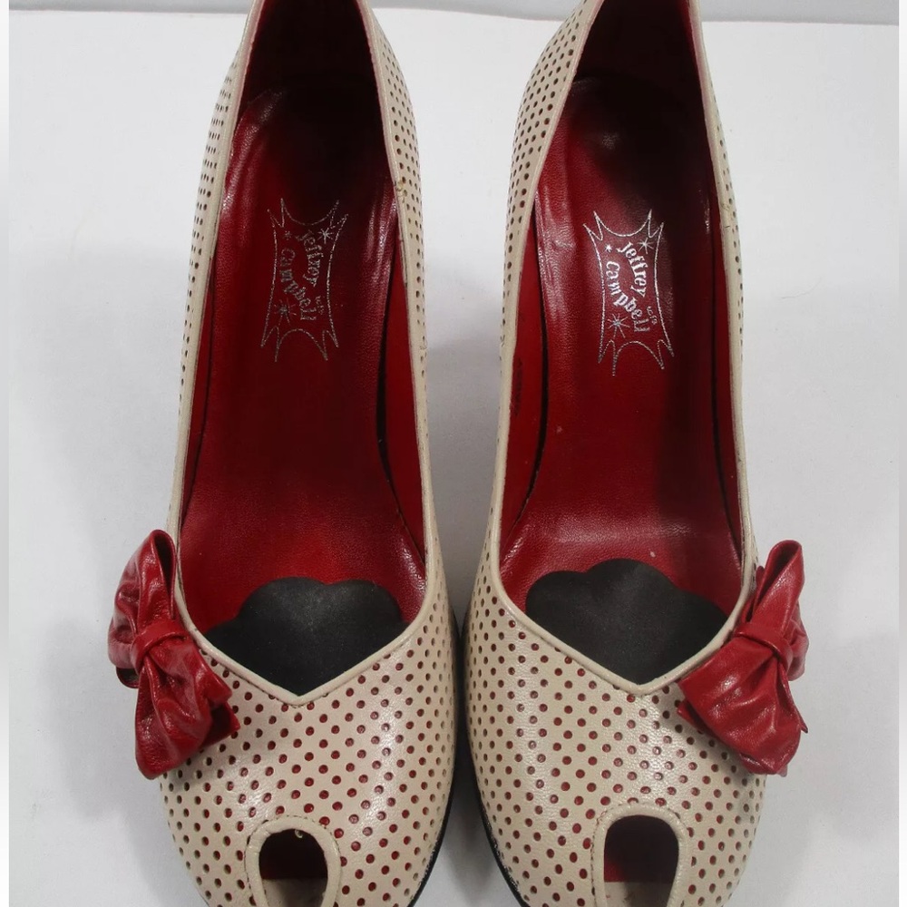 Jeffrey Campbell GATSBY Pin Up w bow heels.  3.5” heel.